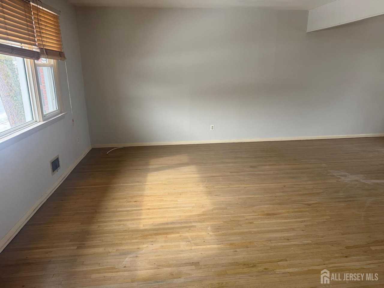 16 Barnett Rd - Photo 3 of 16