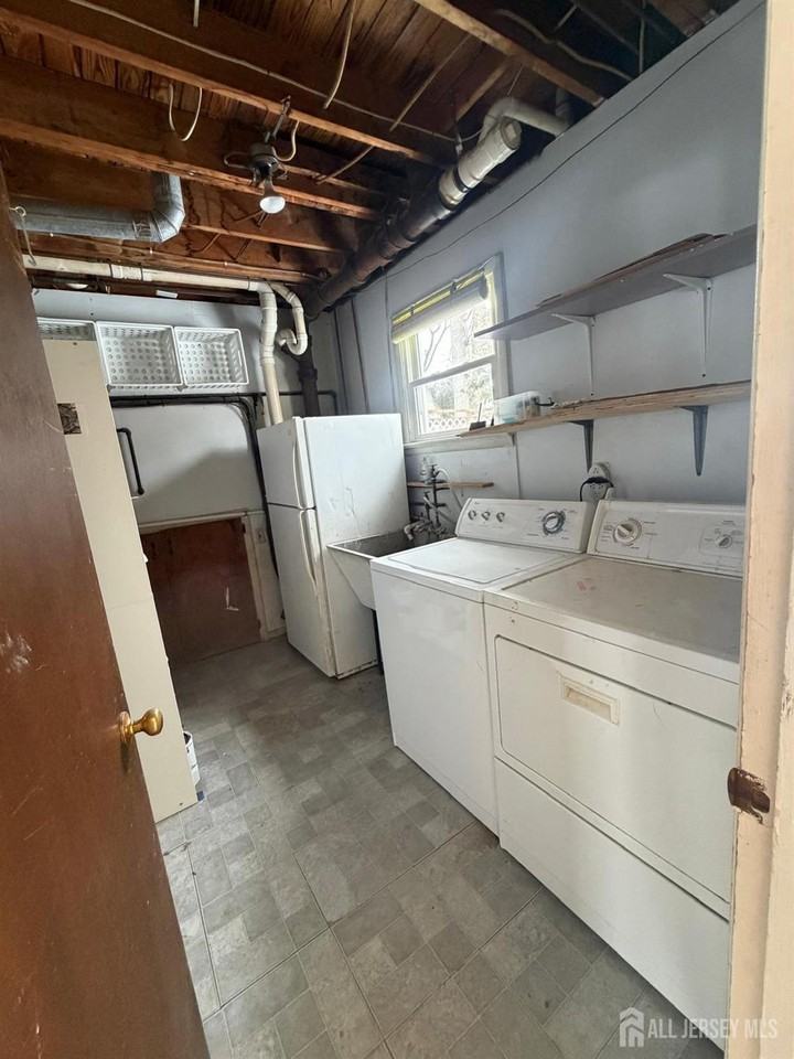 16 Barnett Rd - Photo 7 of 16