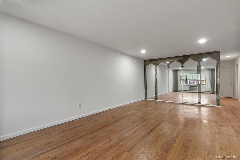 6 Regina Pl - Photo 5 of 11