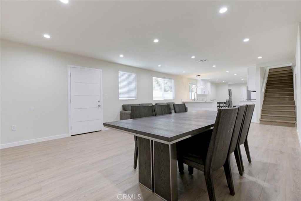 7711 Forsythe St - Photo 2 of 35