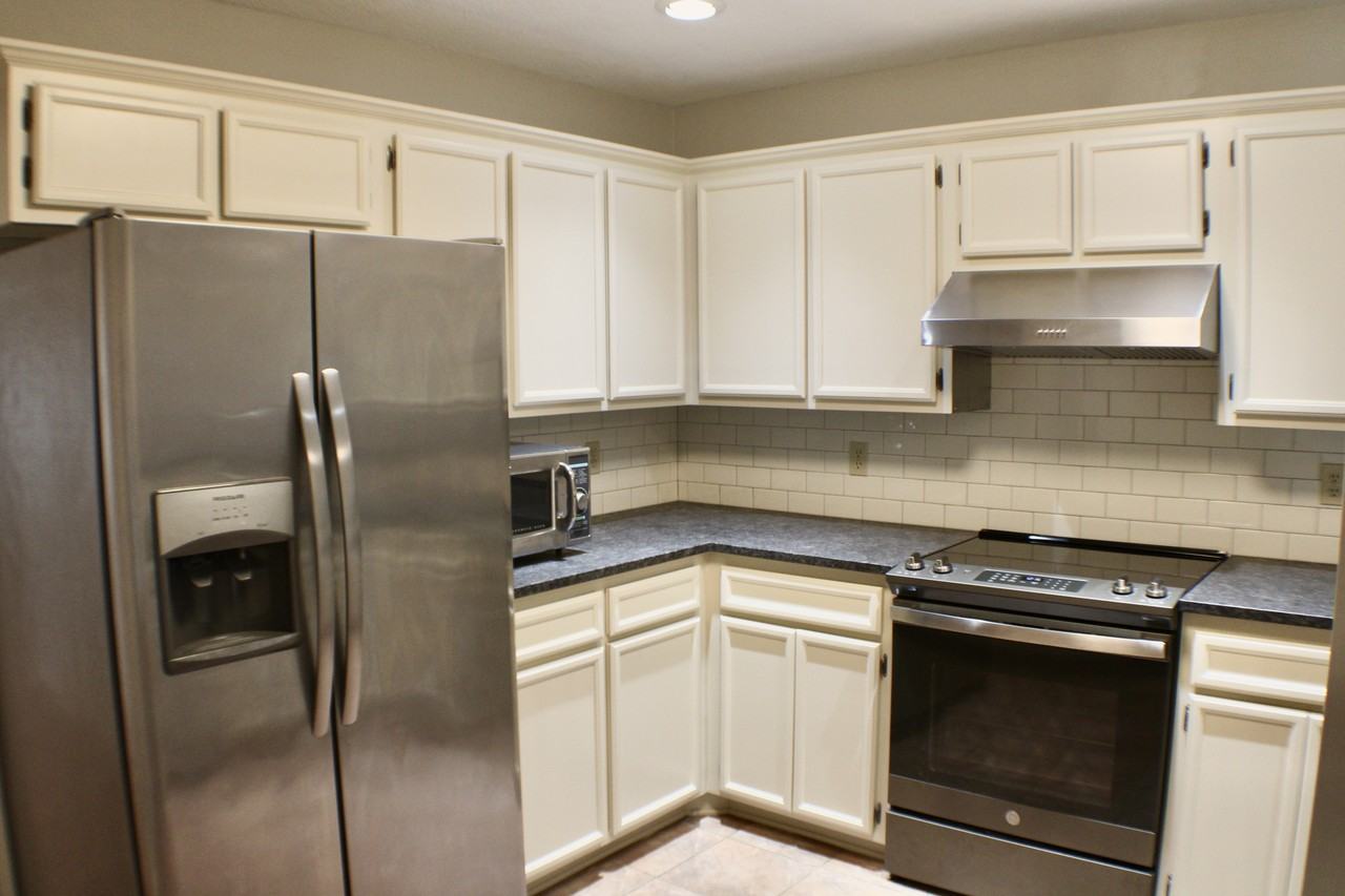 7936 Pecan Dr - Photo 5 of 20