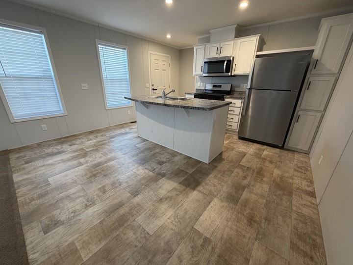 15811 Villaire Ave #643 - Photo 5 of 25