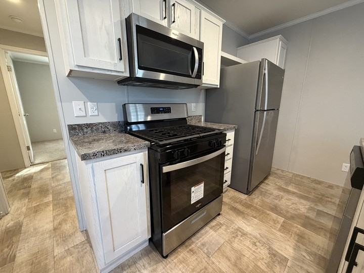 15811 Villaire Ave #643 - Photo 7 of 25