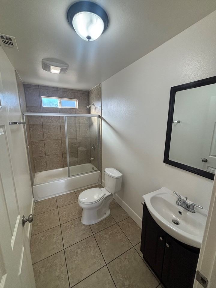 335 East 69th Street - Photo 6 of 21