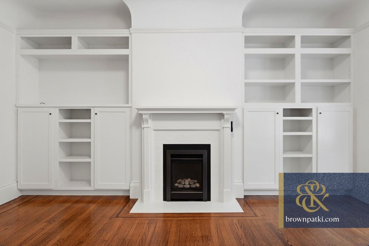 1056 Cole St - Photo 2 of 22