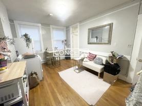 161 Endicott St #2R - Photo 1 of 1