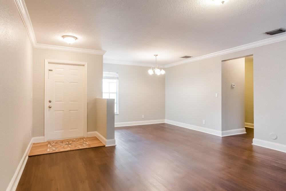 11961 Donlin Dr - Photo 3 of 15