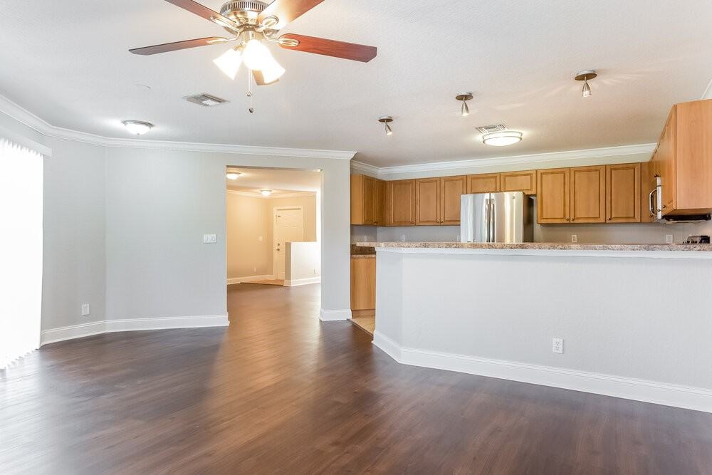 11961 Donlin Dr - Photo 4 of 15