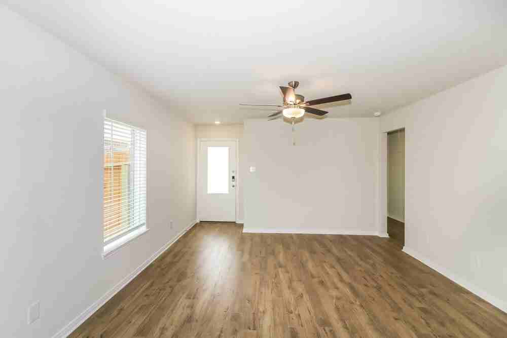 7510 Tipton Meadow Way - Photo 5 of 19