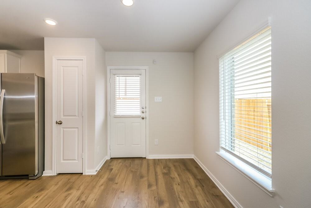 7510 Tipton Meadow Way - Photo 7 of 19