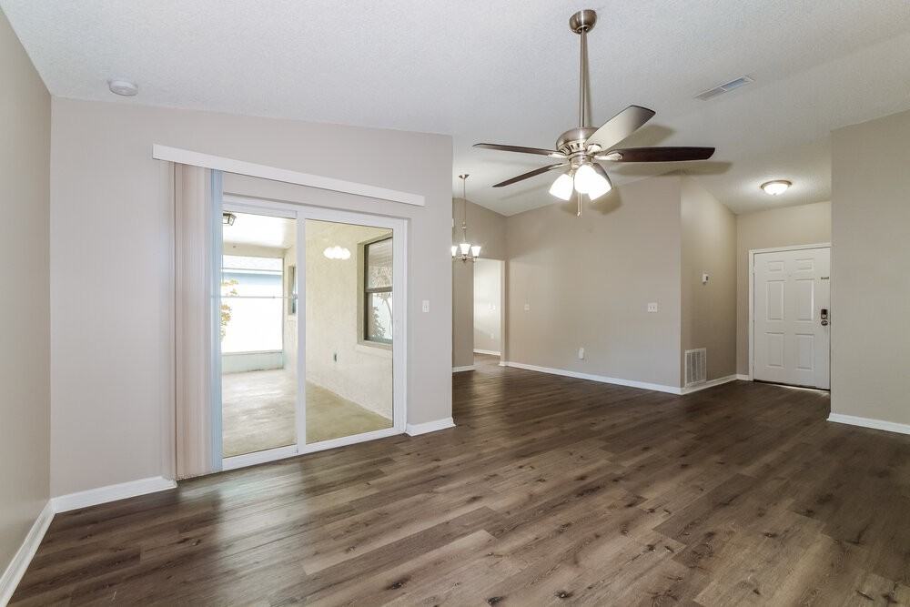 2928 Dana Ln - Photo 4 of 16