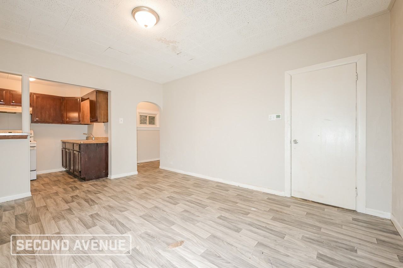 7645 Highland Ave - Photo 5 of 29