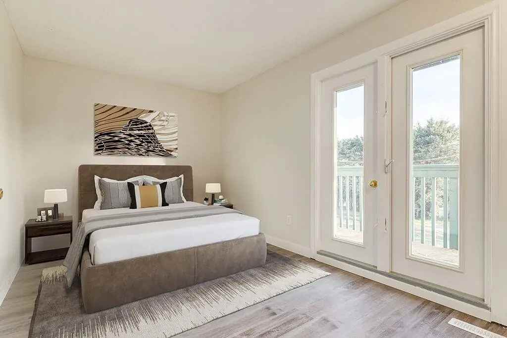 Spatinow Court - Photo 3 of 12