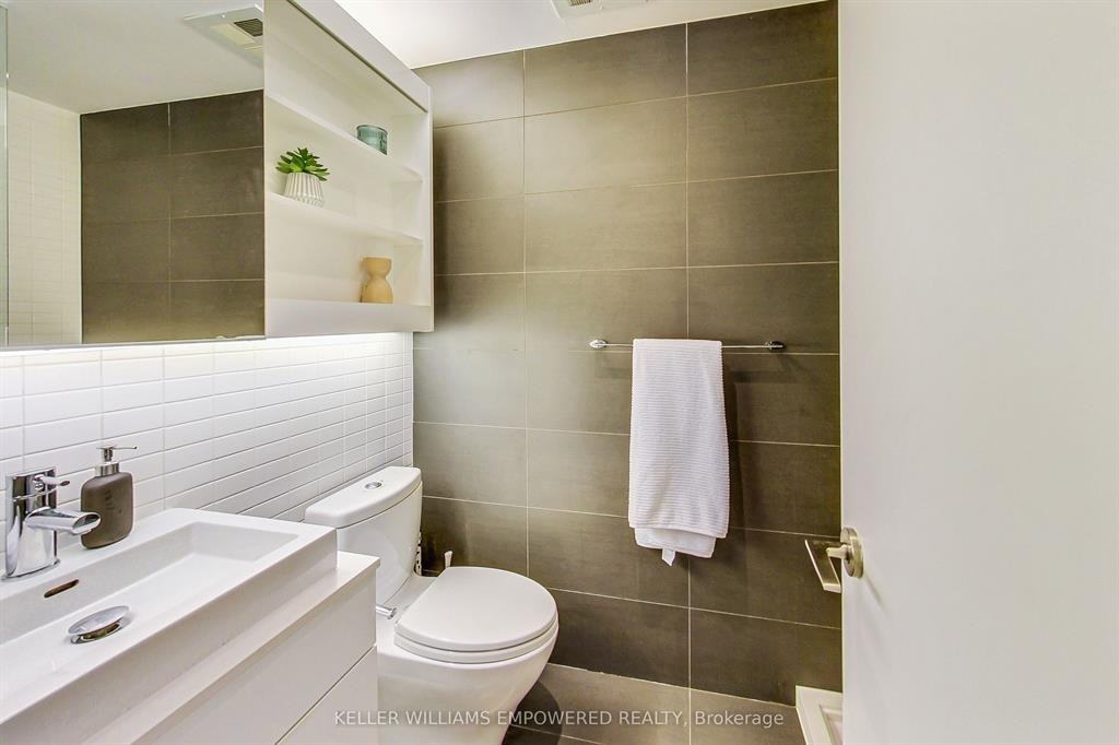 32 Trolley Crescent #1003 - Photo 7 of 10