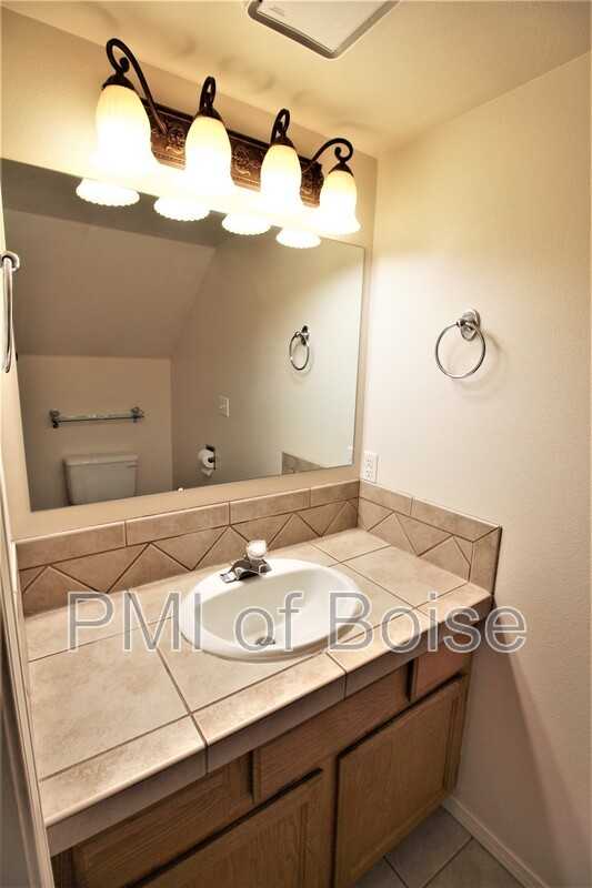 625 W Idaho Ave - Photo 7 of 16