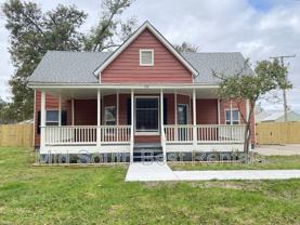 112 College St - Photo 1 of 1