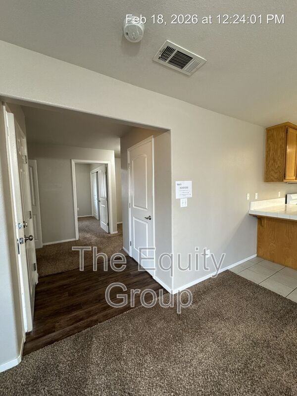 2647 W Lark Ave - Photo 6 of 23