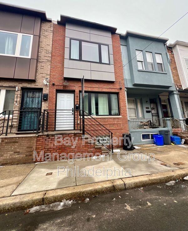 1812 S Ringgold St - Photo 2 of 22