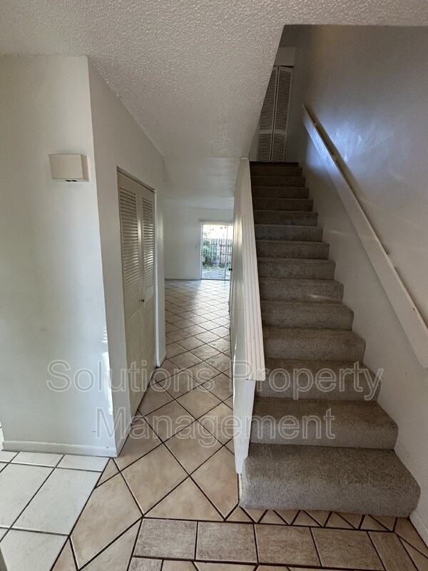 1136 Steven Patrick Ave - Photo 2 of 15