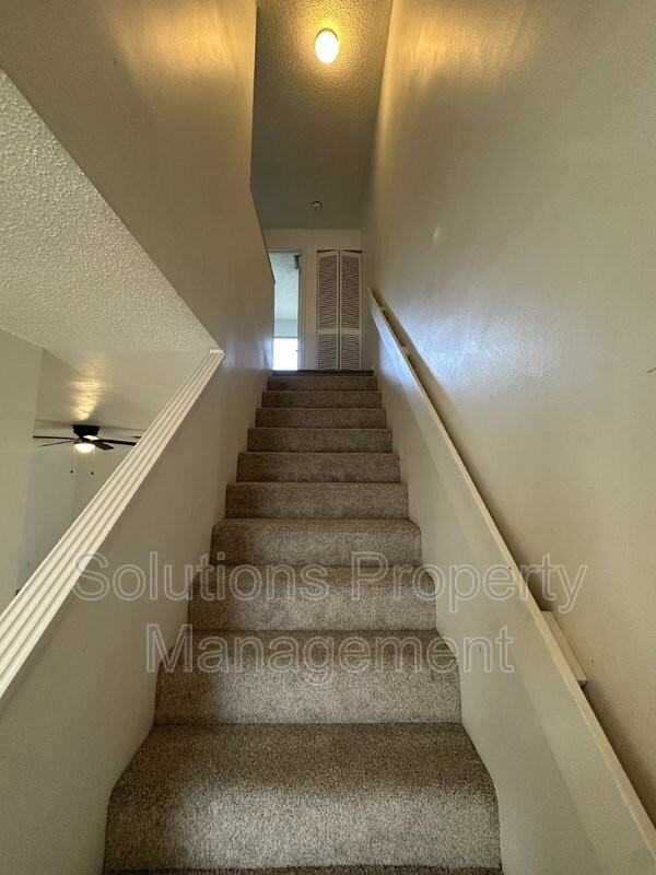 1136 Steven Patrick Ave - Photo 6 of 15