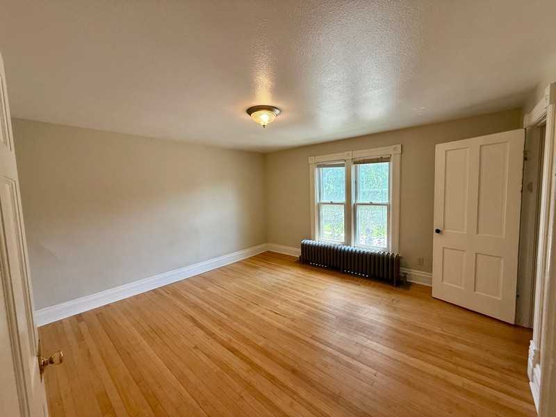 238 Scott Ave #A - Photo 2 of 13