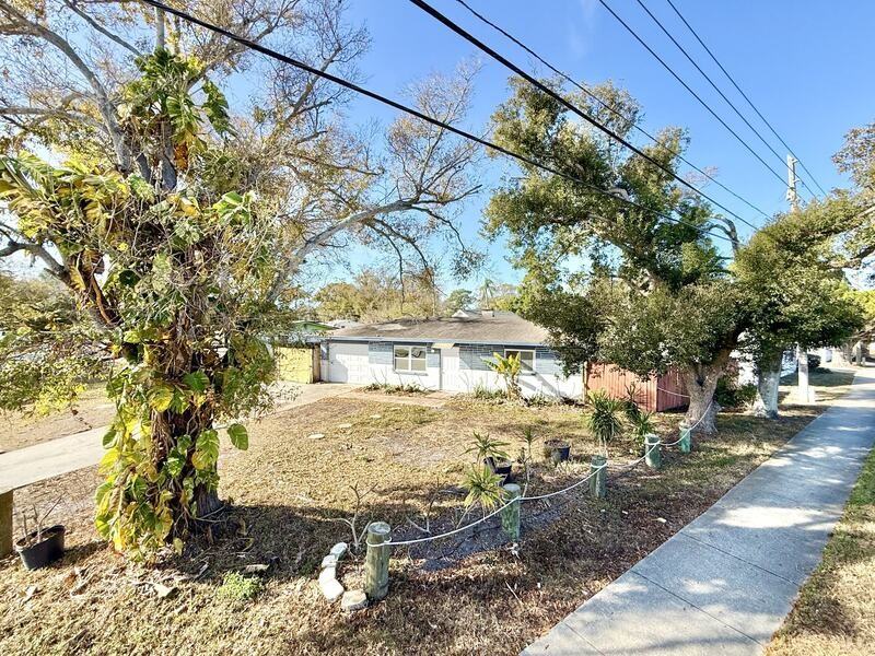 5396 68th Way N - Photo 6 of 50