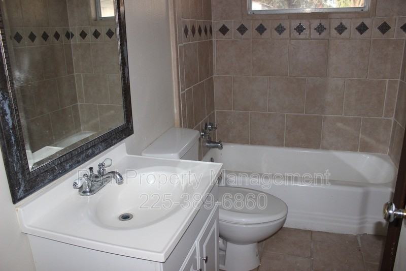 2156 Seracedar Dr - Photo 6 of 13