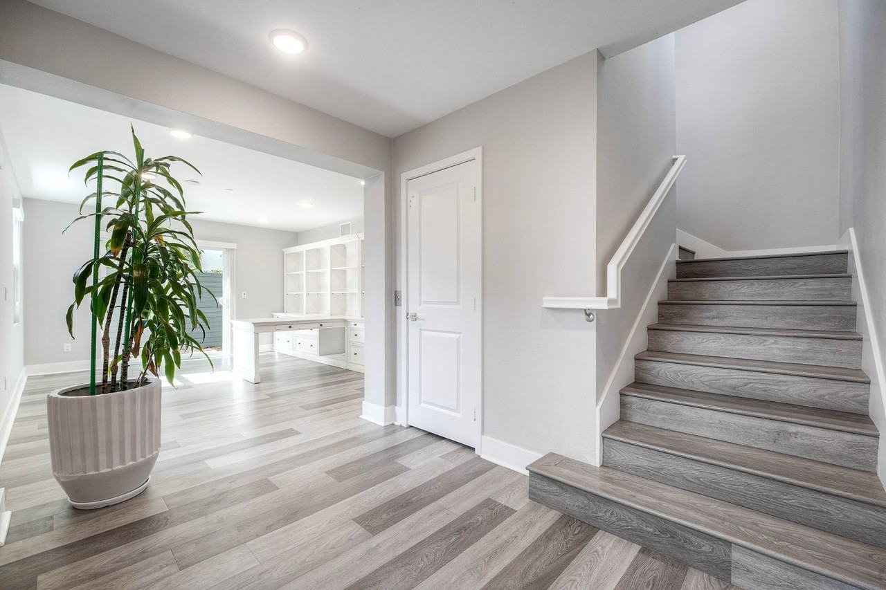 855 Home Avenue - Photo 6 of 26