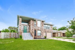 6327 Brownlee Ln - Photo 1 of 1