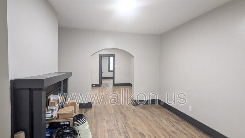 3017 Glendale Ave - Photo 6 of 21