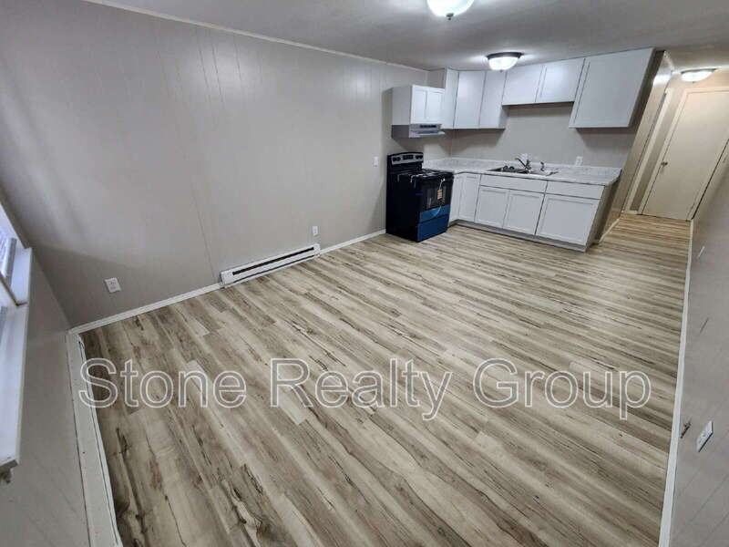 1880 N 6th 1/2 St #1 - Photo 2 of 6