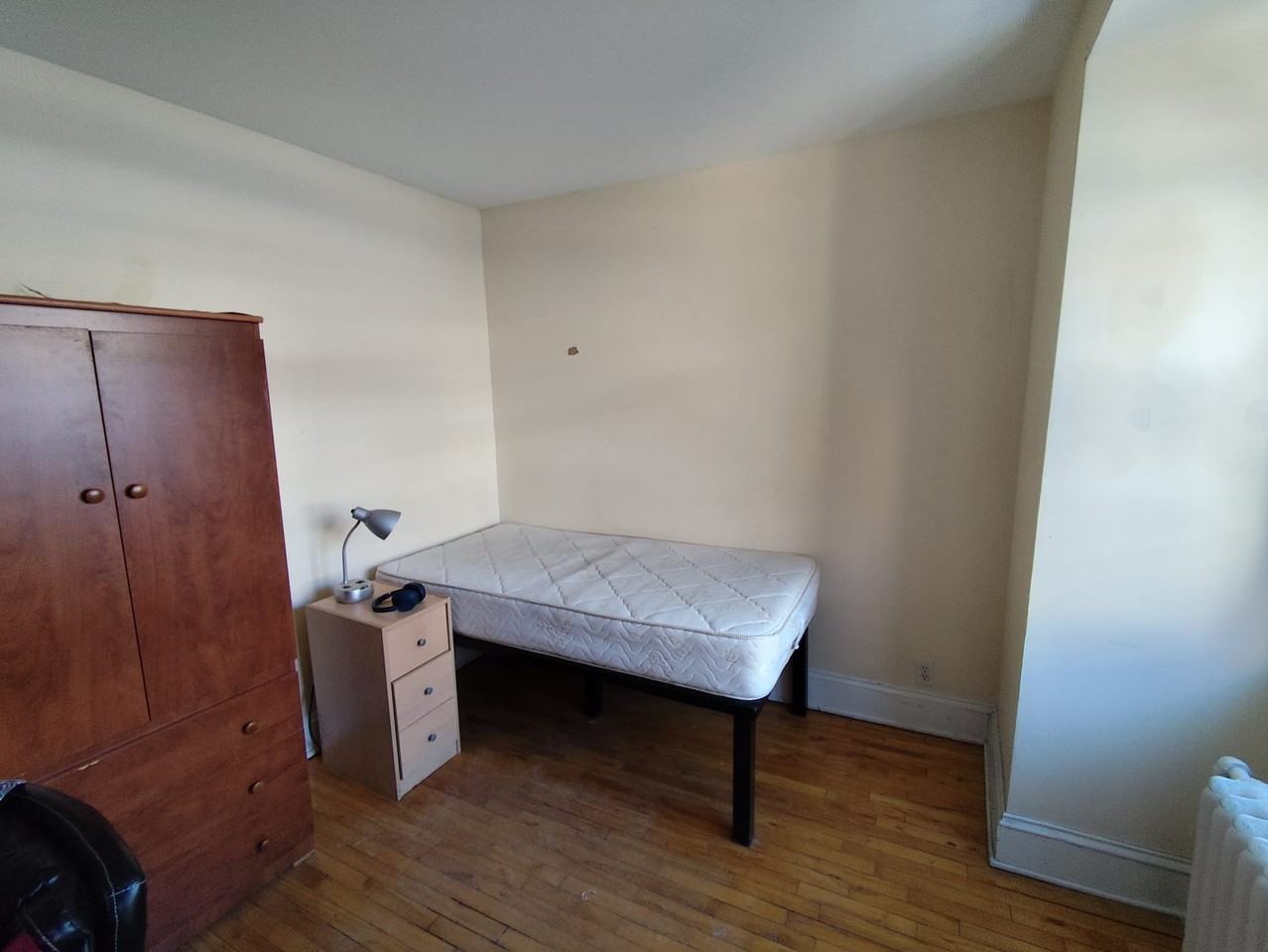 213 Rue Wilbrod Street #5 - Photo 2 of 3