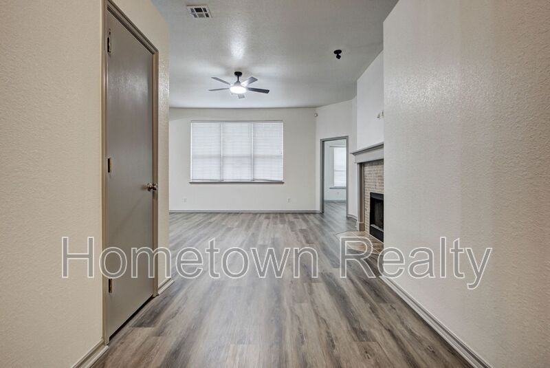 16416 Oconee Creek Dr - Photo 5 of 38