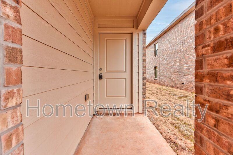 3308 Nw 148th St - Photo 4 of 39