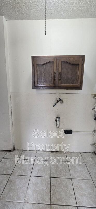 4405 S Colonial Ave - Photo 6 of 14