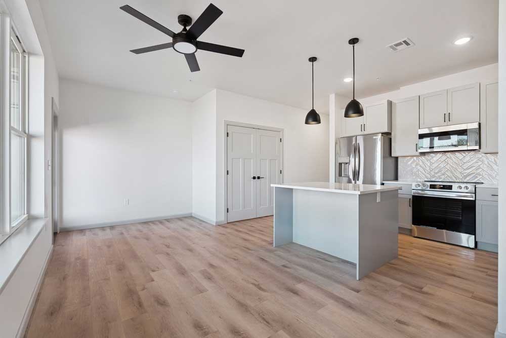 Oaks At Covell - Photo 4 of 43