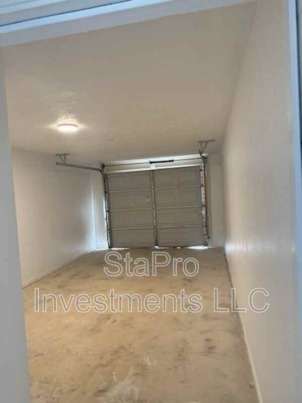 202 Village Pl - Photo 7 of 7