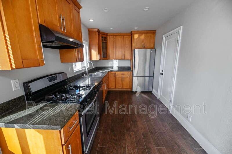 1723 Bayo Vista Ave - Photo 6 of 29