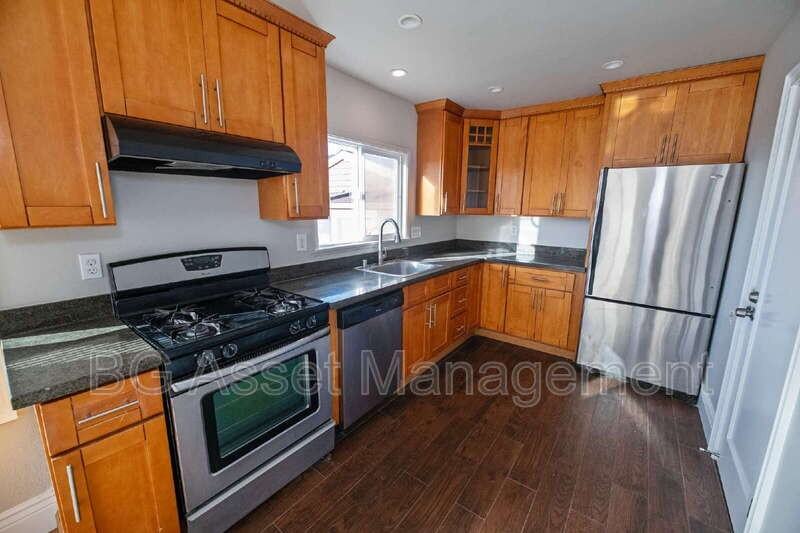 1723 Bayo Vista Ave - Photo 7 of 29