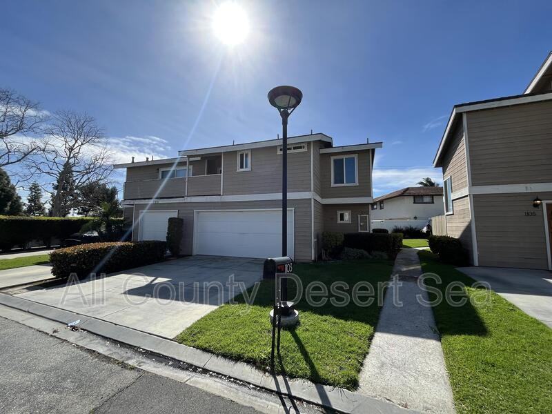 1103 Sandi Ln - Photo 3 of 32