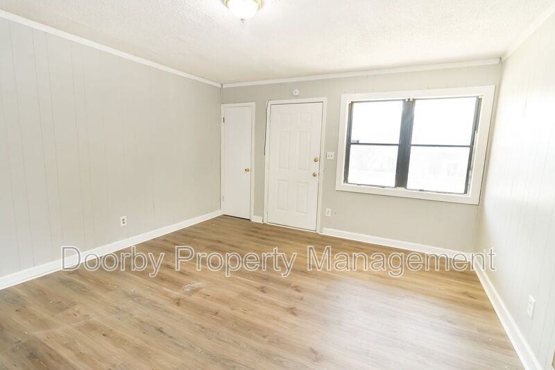 2113 Ocoee St #2113 - Photo 3 of 14