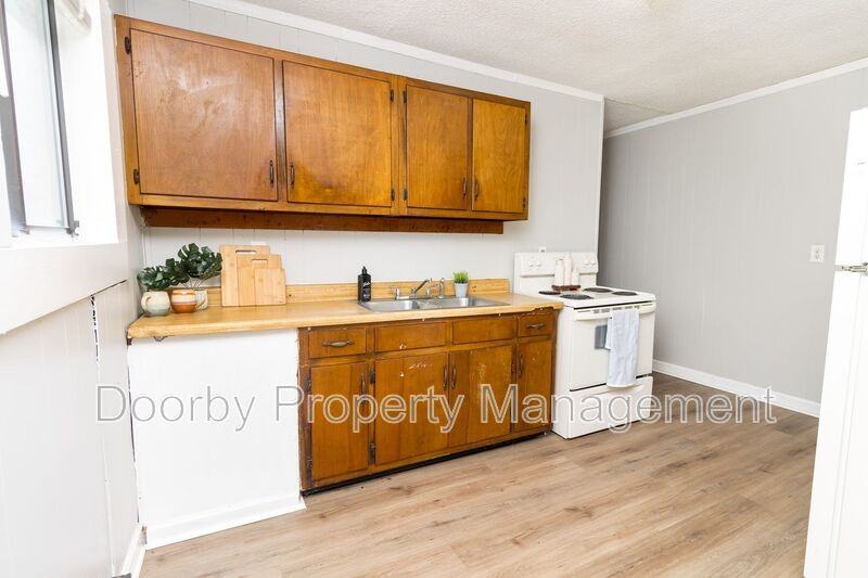 2113 Ocoee St #2113 - Photo 4 of 14