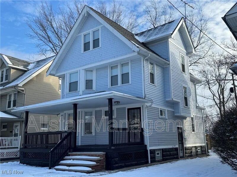 521 E 109th St - Photo 2 of 28