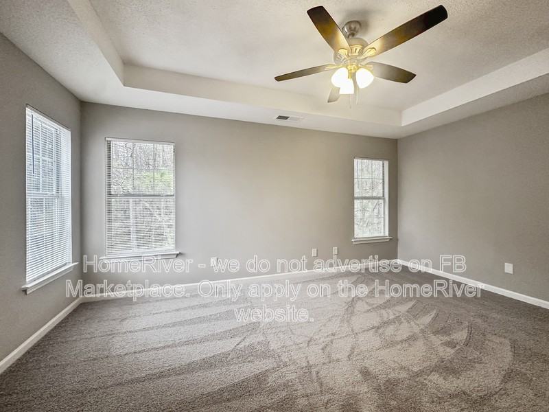 1421 Isleworth Cir - Photo 6 of 21