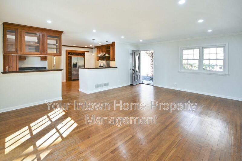 317 Eureka Dr Ne - Photo 4 of 38