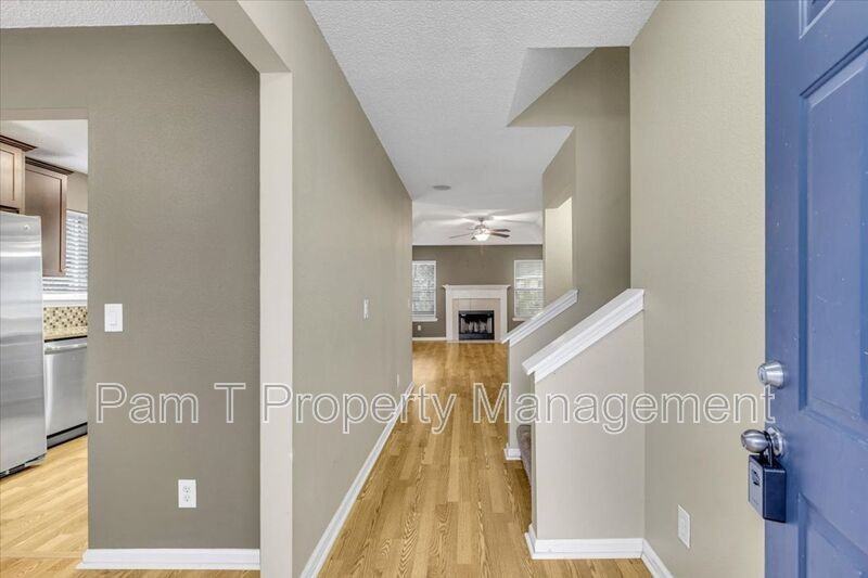 8 Rivermarsh Ct - Photo 4 of 29