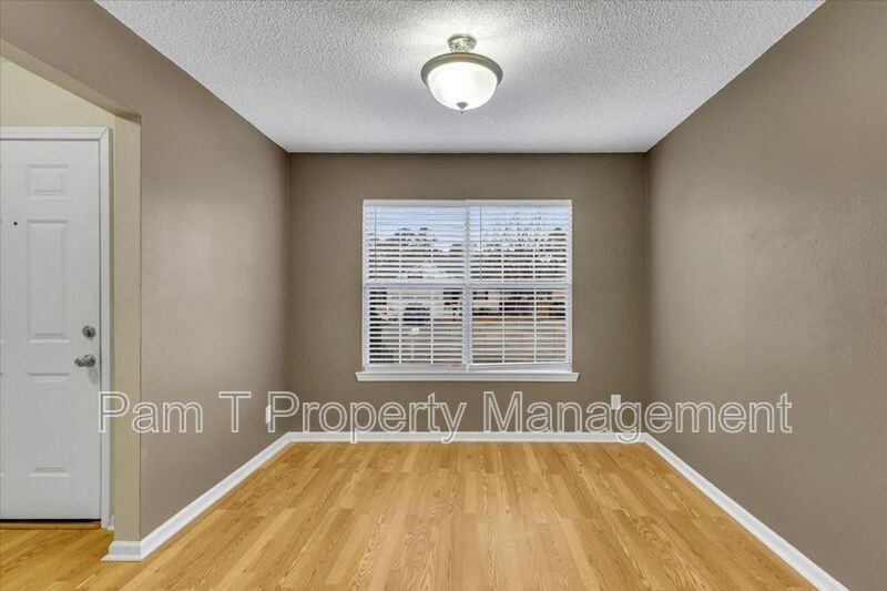 8 Rivermarsh Ct - Photo 7 of 29