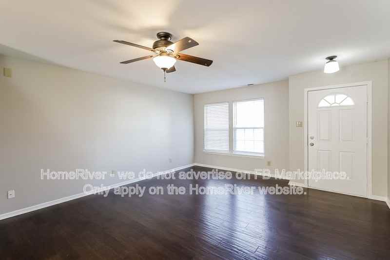 8057 States Bend Dr - Photo 2 of 19