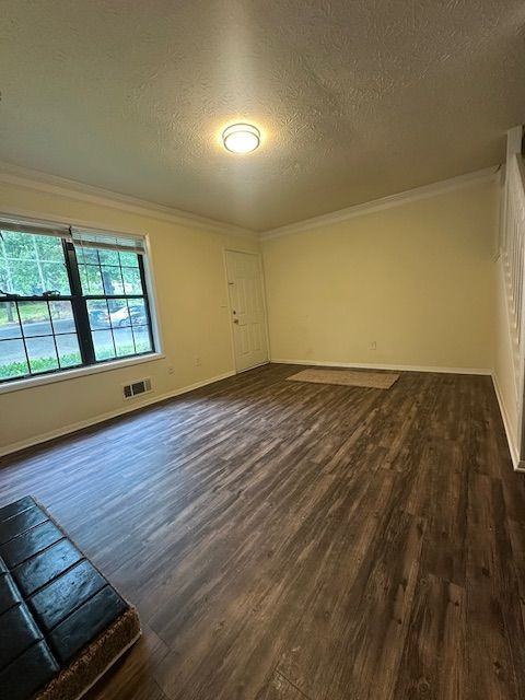 3059 Destin Cir - Photo 3 of 16