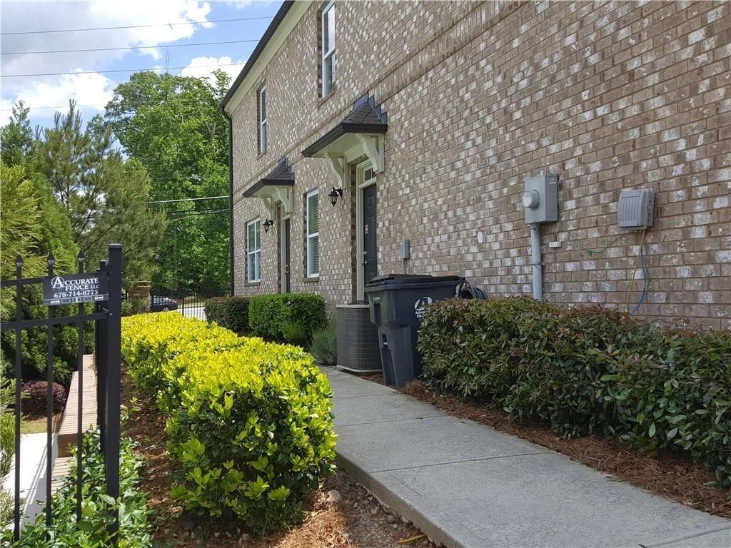 805 Pleasant Hill Rd Nw ##330 - Photo 4 of 24